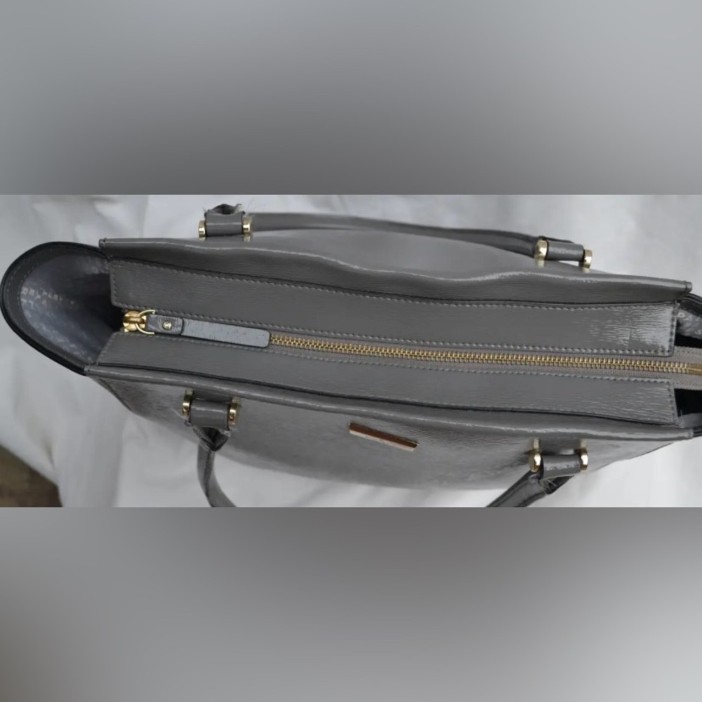 Kate Spade EUC Gray Patent Tote - Picture 2 of 9